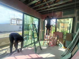 Bauhu high end modular home assembly in Jamaica