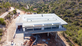 A Bauhu modular home for The Algarve