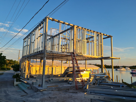 Bauhu modular home assembly in Elbow Cay, Bahamas