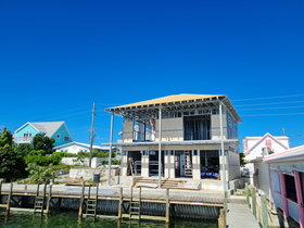 Bauhu hurricane safe homes for Elbow Cay Bahamas